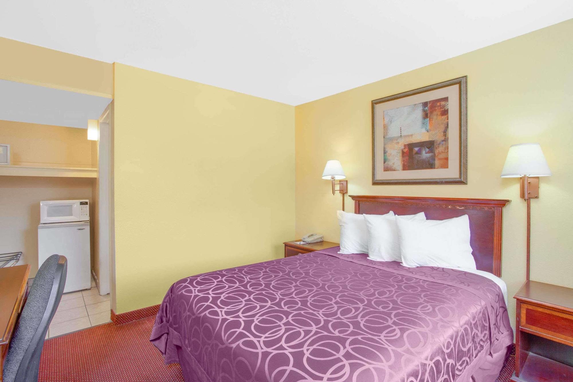 Baymont By Wyndham Coalinga Villa Екстериор снимка