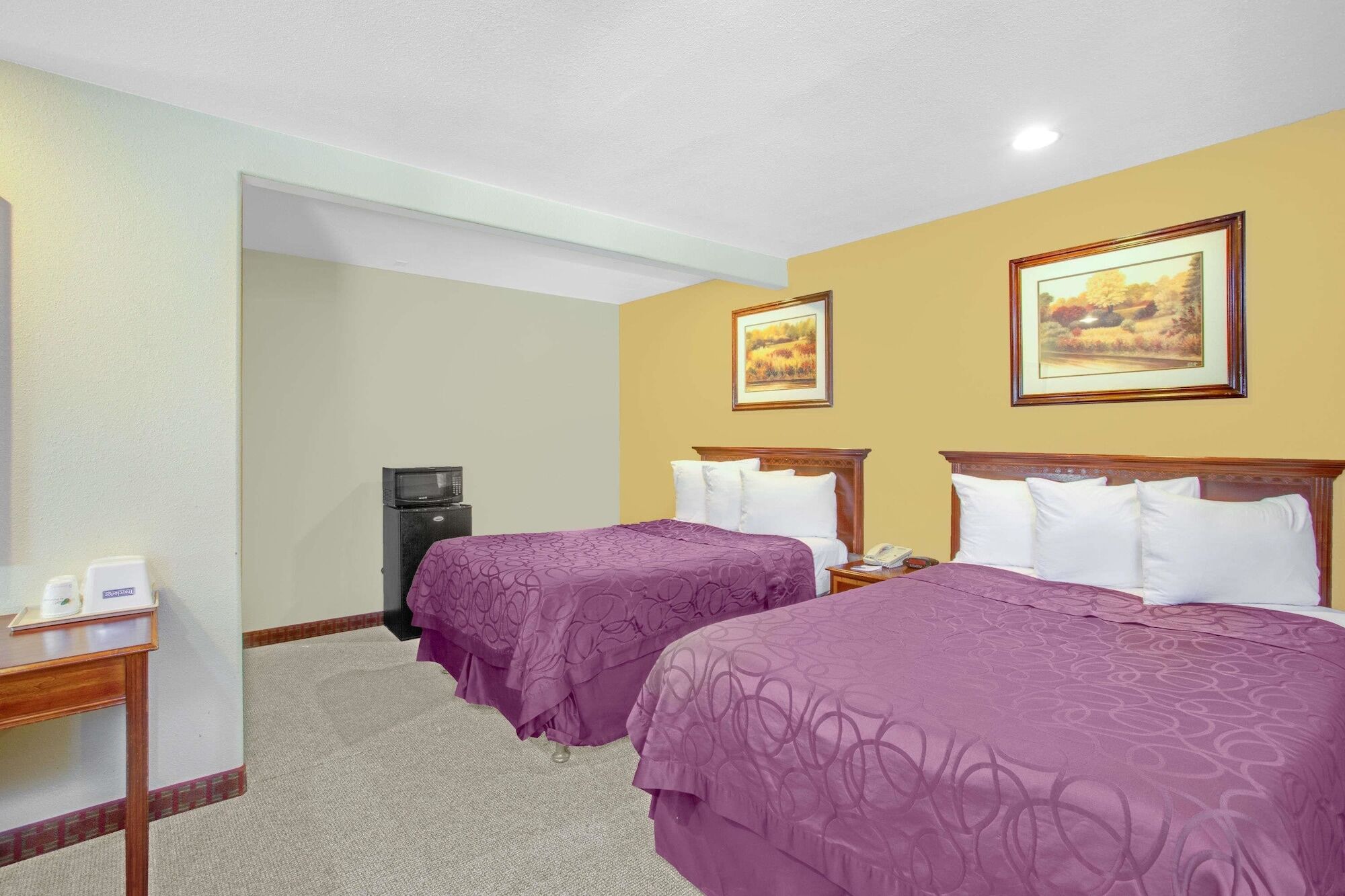 Baymont By Wyndham Coalinga Villa Екстериор снимка